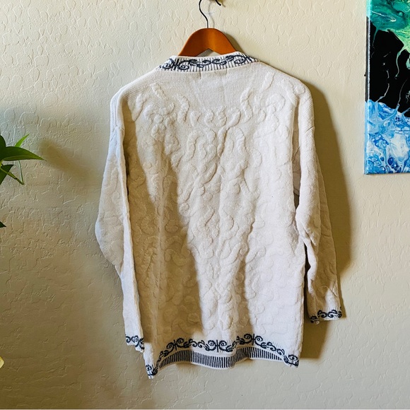 Vintage Kittyhawk Ivory Textured Turtledove Sweater - Picture 5 of 6